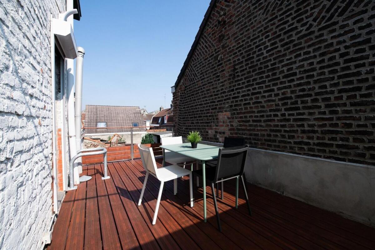 Maison Cosy 4 Chambres, Terrasse, Garage Prive Croix Luaran gambar