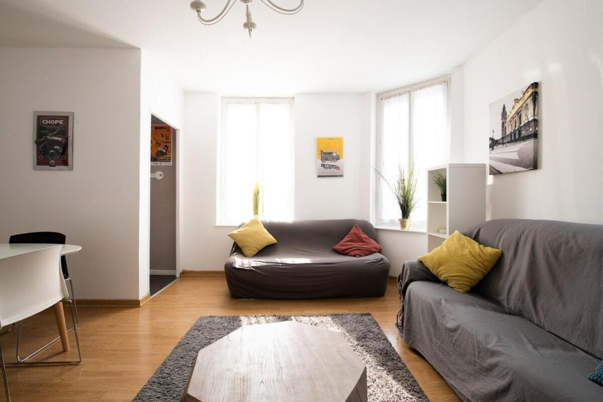 Maison Cosy 4 Chambres, Terrasse, Garage Prive Croix Luaran gambar